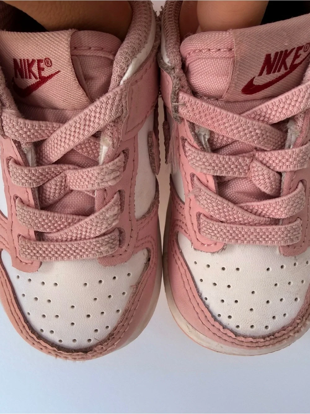 Nike Kids Pink and White Low-Top Sneakers